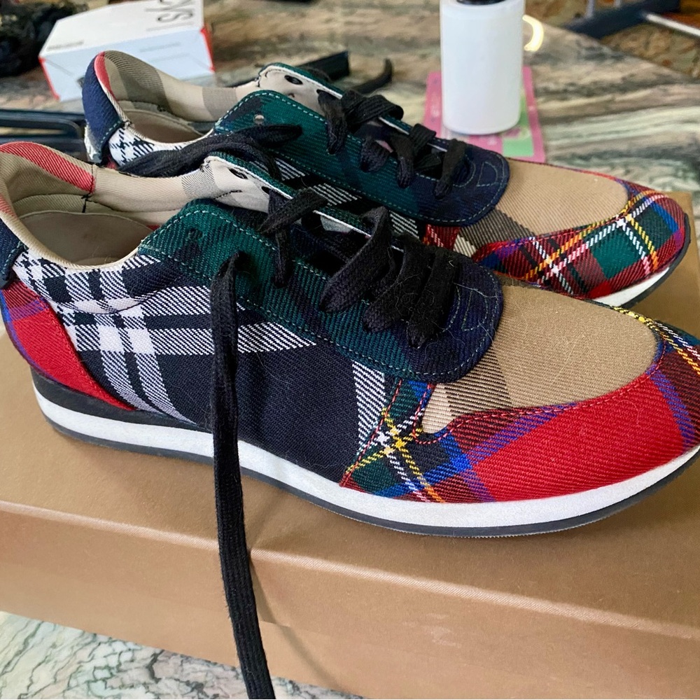 Burberry Multicolor Plaid Women's Sneakers size 36 or 6 - Picture 2 of 8
